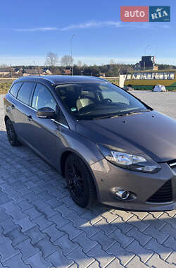 Ford Focus  2014