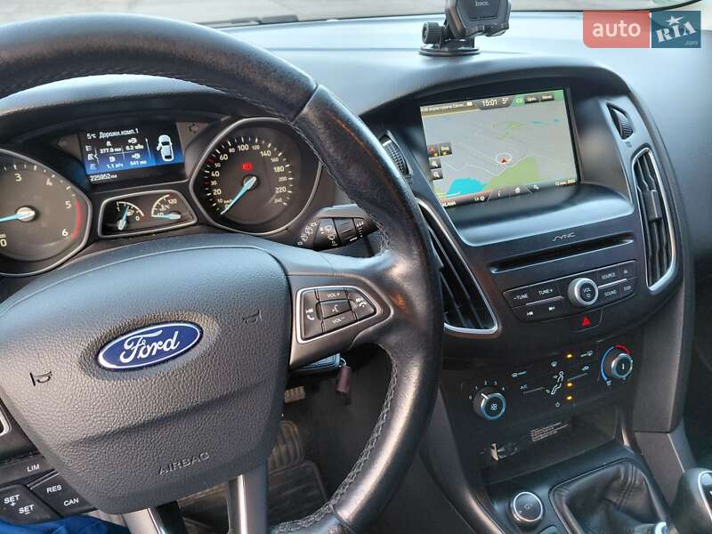 Универсал Ford Focus 2016 в Горишних Плавнях