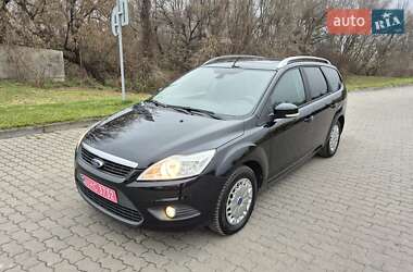 Ford Focus  2010