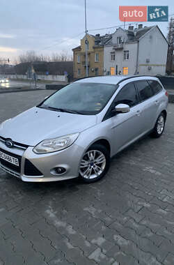 Ford Focus  2011