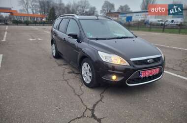 Ford Focus  2010