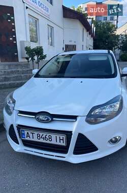 Ford Focus  2012