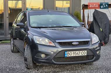 Ford Focus  2010