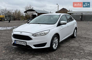 Ford Focus  2015