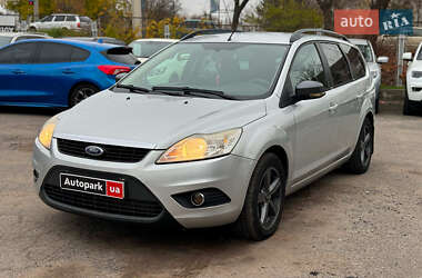 Ford Focus  2010