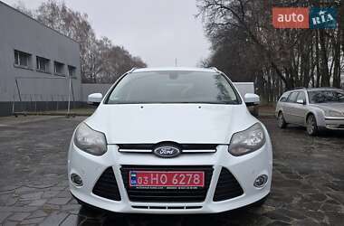 Ford Focus  2011