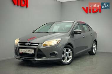 Ford Focus  2013
