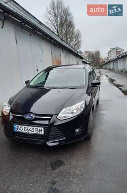Ford Focus  2012