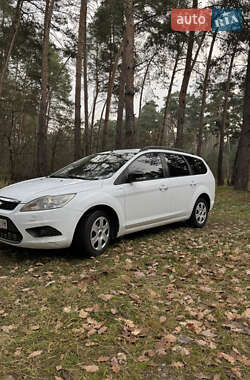 Ford Focus  2010
