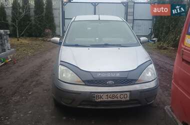 Ford Focus  2005