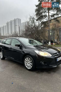 Ford Focus  2012