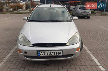 Ford Focus 2000