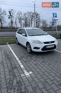 Ford Focus  2010