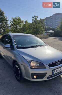 Ford Focus  2004