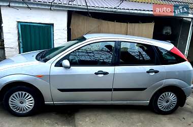 Ford Focus  2004