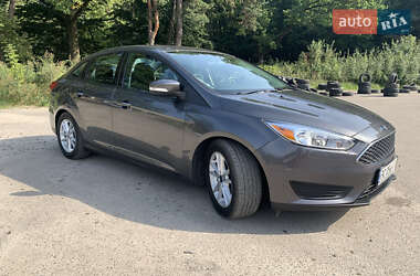 Ford Focus  2015
