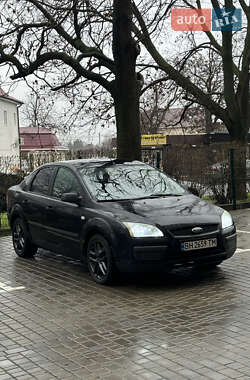 Ford Focus  2005