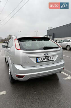 Ford Focus 2010