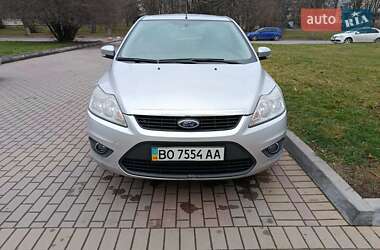 Ford Focus  2010