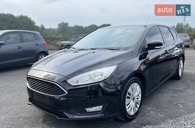 Ford Focus  2015