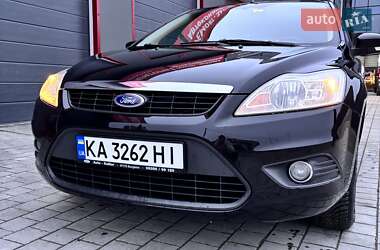 Ford Focus  2010
