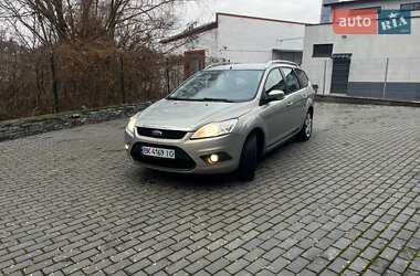 Ford Focus  2010