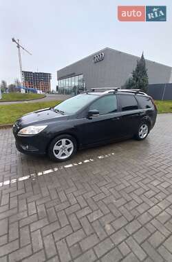 Ford Focus  2010