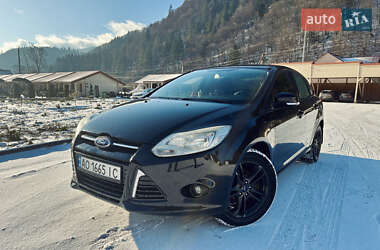 Ford Focus  2011