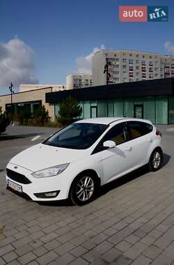 Ford Focus  2016