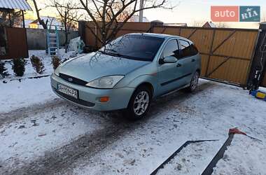 Ford Focus  1999