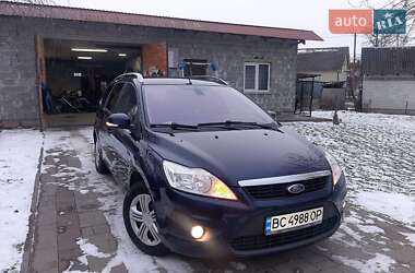 Ford Focus  2010