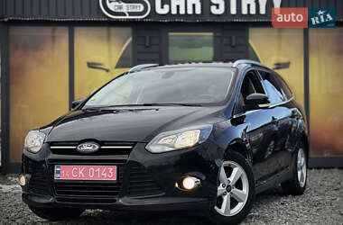 Ford Focus  2012