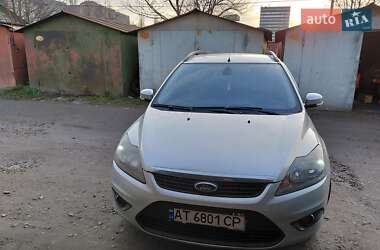 Ford Focus  2010