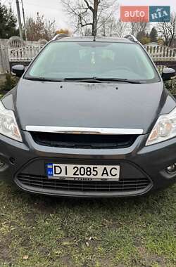 Ford Focus  2010