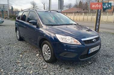 Ford Focus  2010