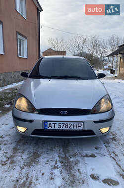 Ford Focus  2003