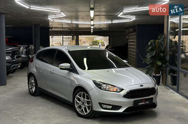 Ford Focus  2015
