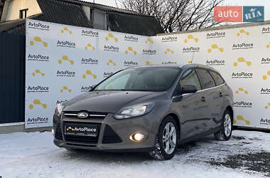 Ford Focus  2012