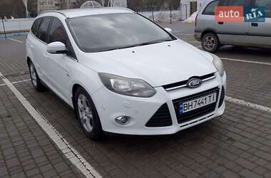 Ford Focus  2011