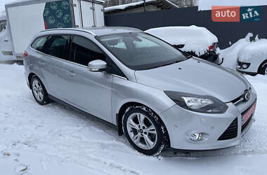 Ford Focus  2012
