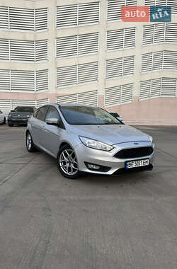 Ford Focus  2014