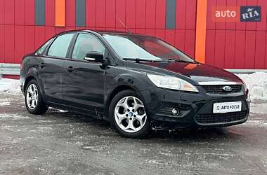 Ford Focus  2010