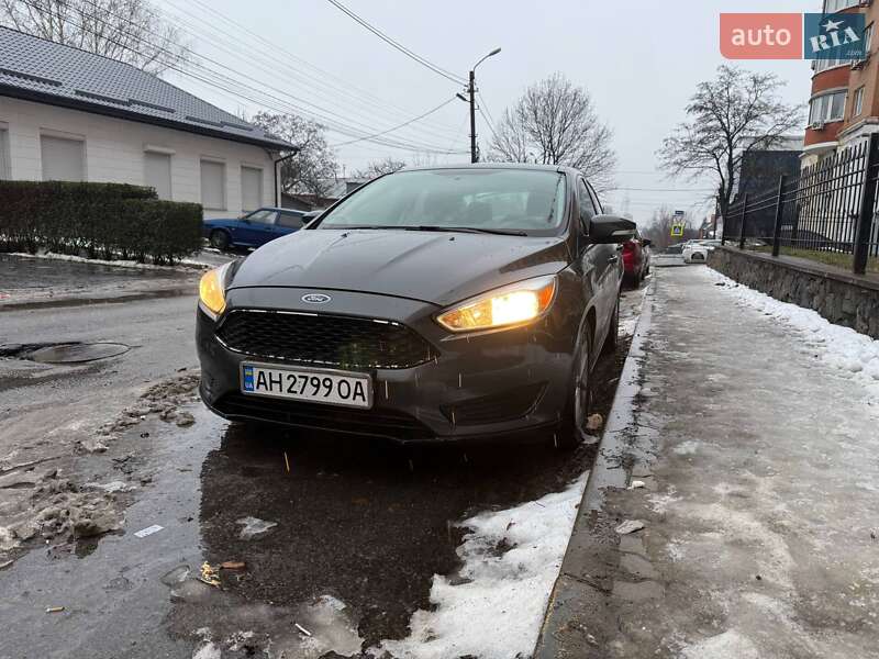 Седан Ford Focus 2017 в Днепре