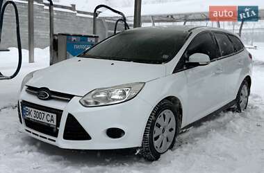 Ford Focus  2011