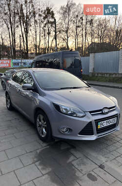 Ford Focus  2013