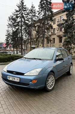 Ford Focus  1999