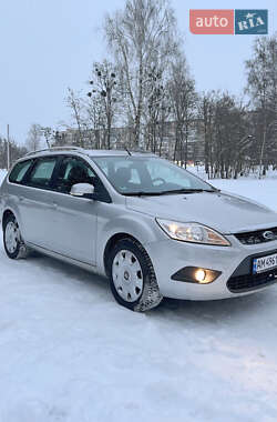 Ford Focus  2010