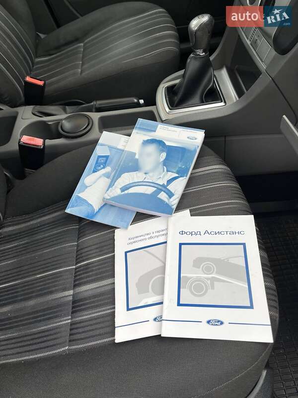 Хэтчбек Ford Focus 2008 в Днепре