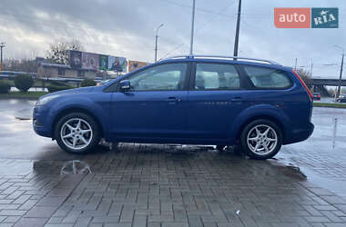Ford Focus  2010