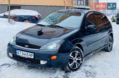 Ford Focus  2000